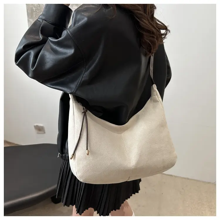 Women's 2024 Casual Shoulder Bag Black White Large Capacity — feature 24
