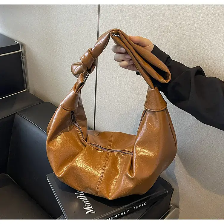 Nude Leather One-shoulder Crossbody Bag for Women — feature 15