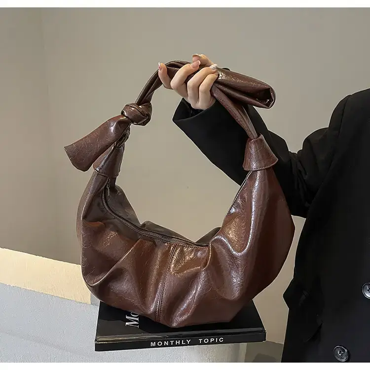 Nude Leather One-shoulder Crossbody Bag for Women — feature 24