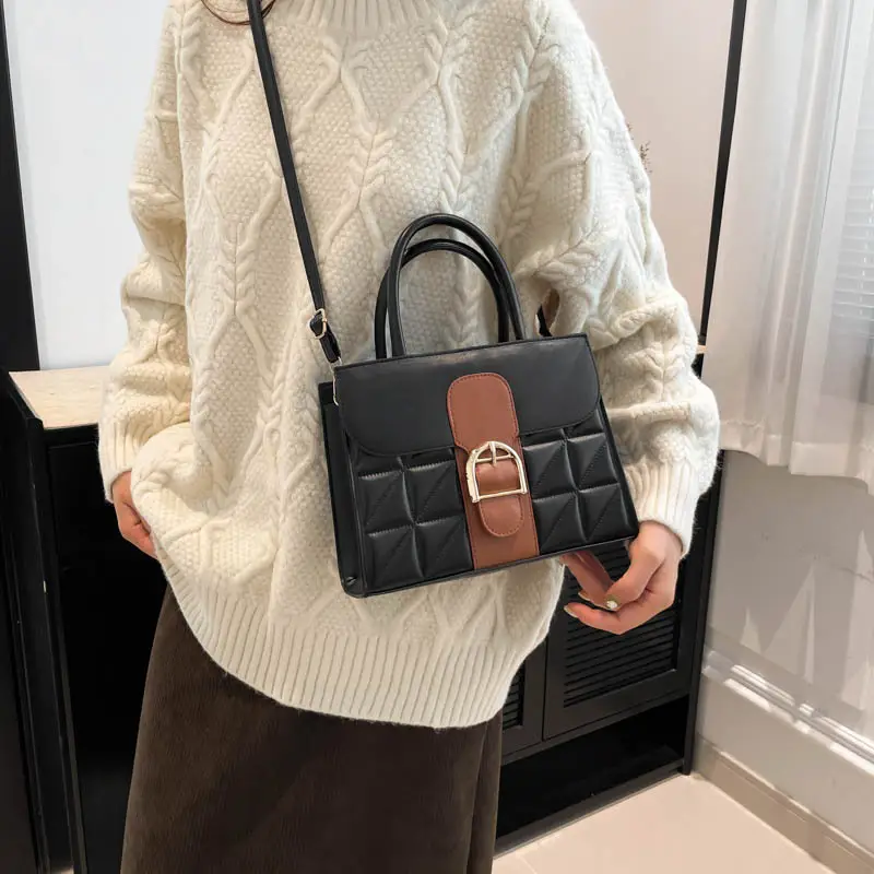 Green Quilted Women's Shoulder Crossbody Bag - Image 10