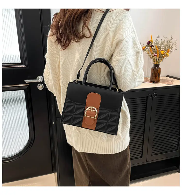 Green Quilted Women's Shoulder Crossbody Bag — feature 19