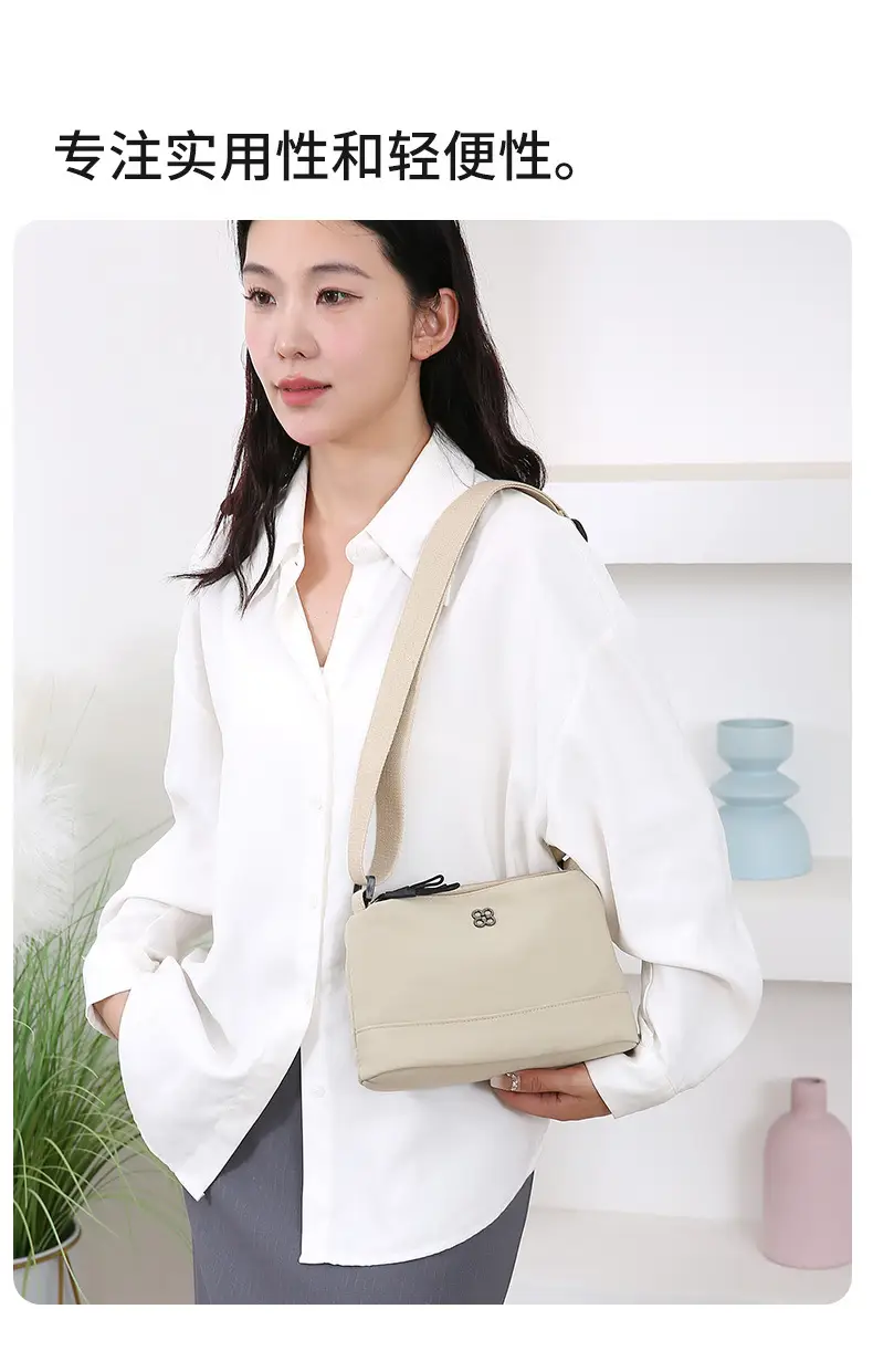 Women's Waterproof Crossbody Bag Black Nylon 2024 — feature 3