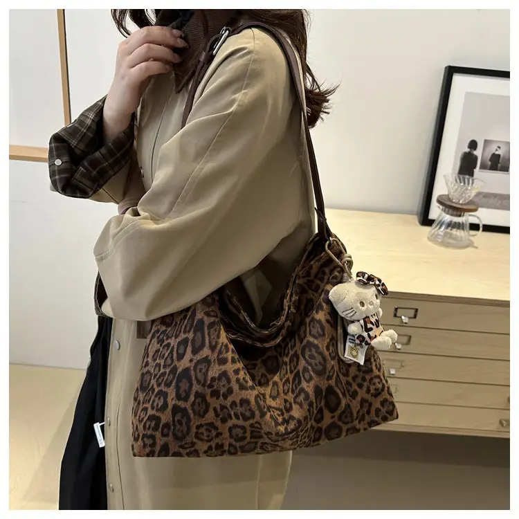Leopard Print Shoulder Crossbody Bag for Women Large Capacity — feature 14