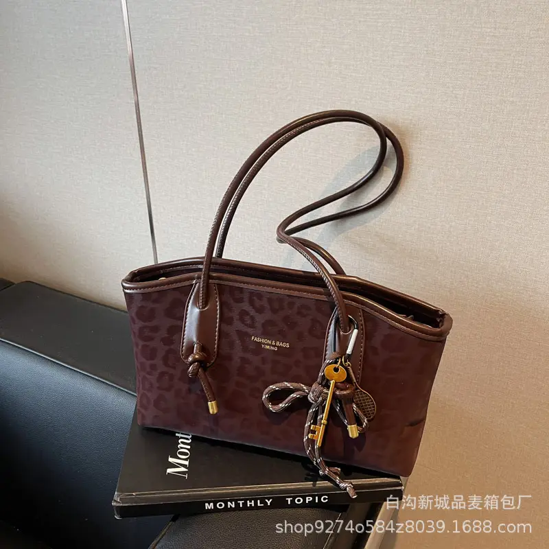 Leopard Print Large Shoulder Bag Women 2026