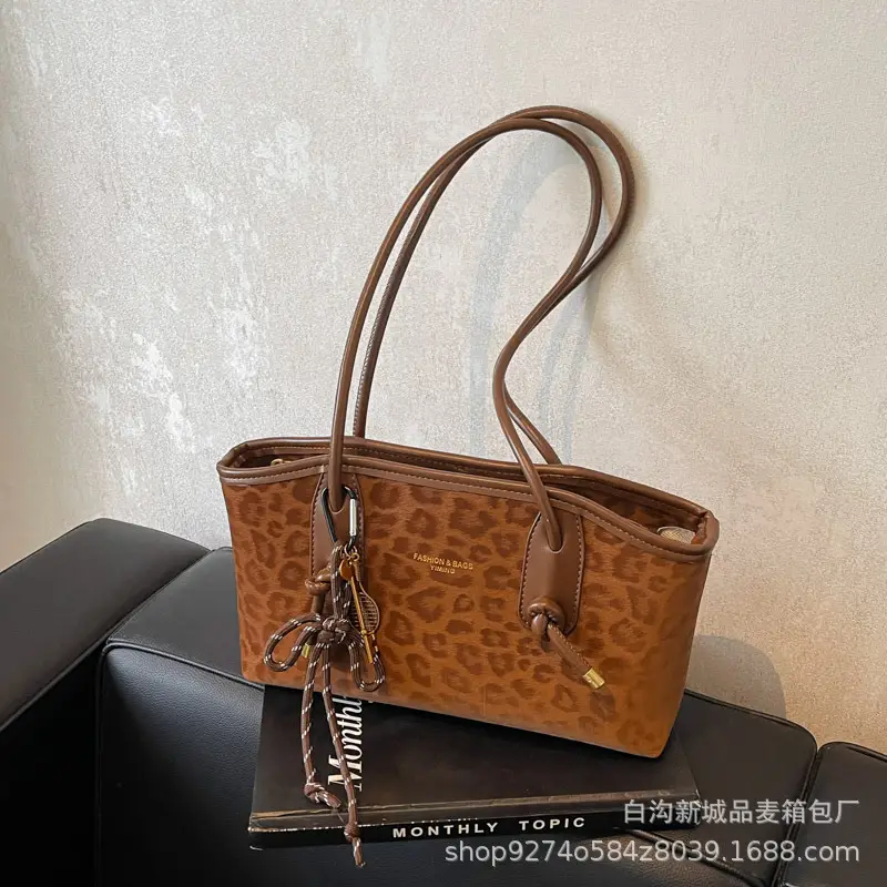 Leopard Print Large Shoulder Bag Women 2026