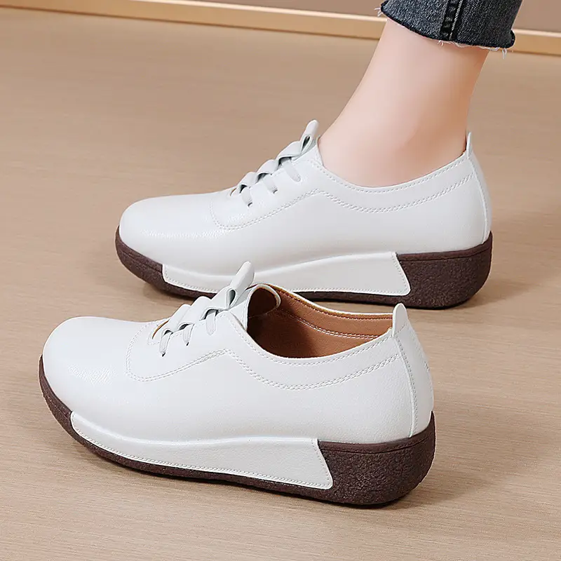 Cross-border New plus size sneaker Women's Korean-style Thick-soled Rocking Shoes Women's Genuine Leather Slip-on Wedge Casual Moms Shoes