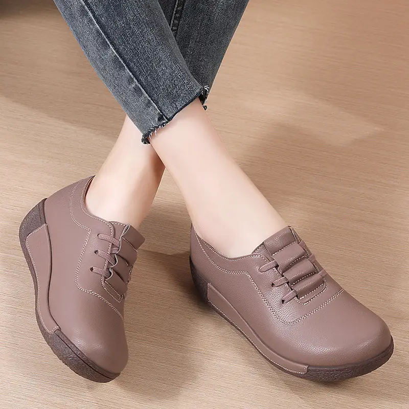 Cross-border New plus size sneaker Women's Korean-style Thick-soled Rocking Shoes Women's Genuine Leather Slip-on Wedge Casual Moms Shoes