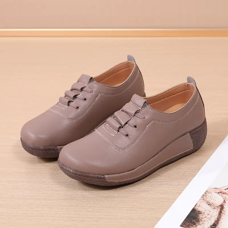 Cross-border New plus size sneaker Women's Korean-style Thick-soled Rocking Shoes Women's Genuine Leather Slip-on Wedge Casual Moms Shoes