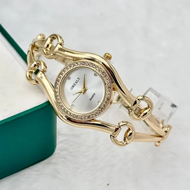 Green Crystal Bracelet Women's Quartz Watch - Image 12