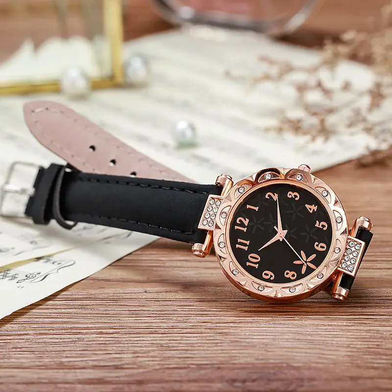 New TikTok Popular Women's Watch Fashion Personality Simple Watch Butterfly Digital Belt Watch suit — feature 3