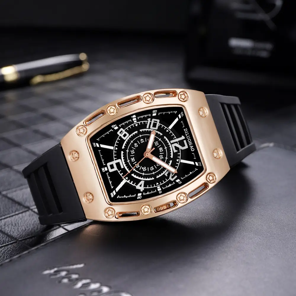 Luxury Quartz Men's Watch Set with Gold, Blue & Brown Silicone Bands — feature 4