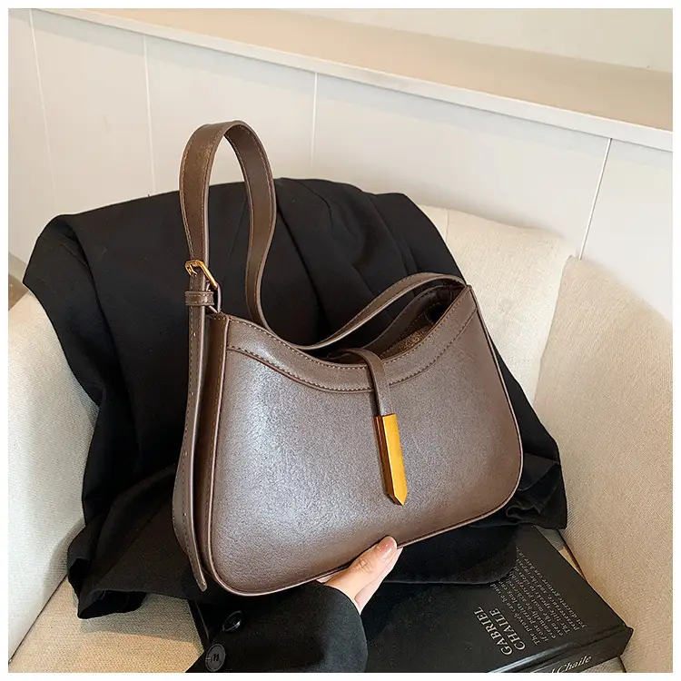 Women's Brown Leather Shoulder Bag 2024 New Fashion — feature 17