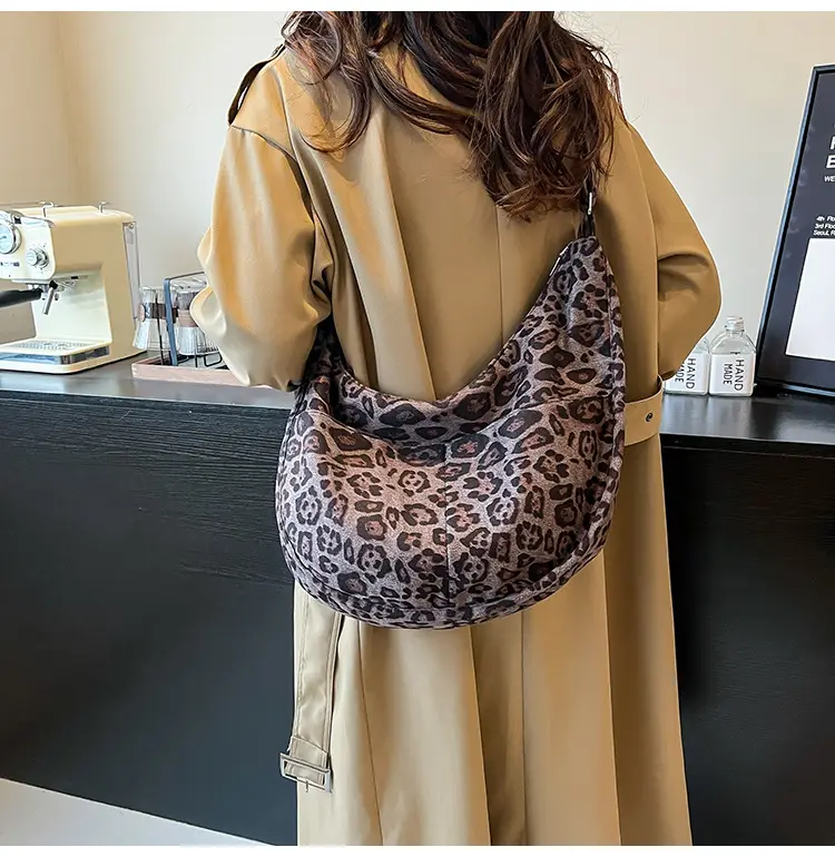 Leopard Print Shoulder Crossbody Bag for Women 2026 — feature 18