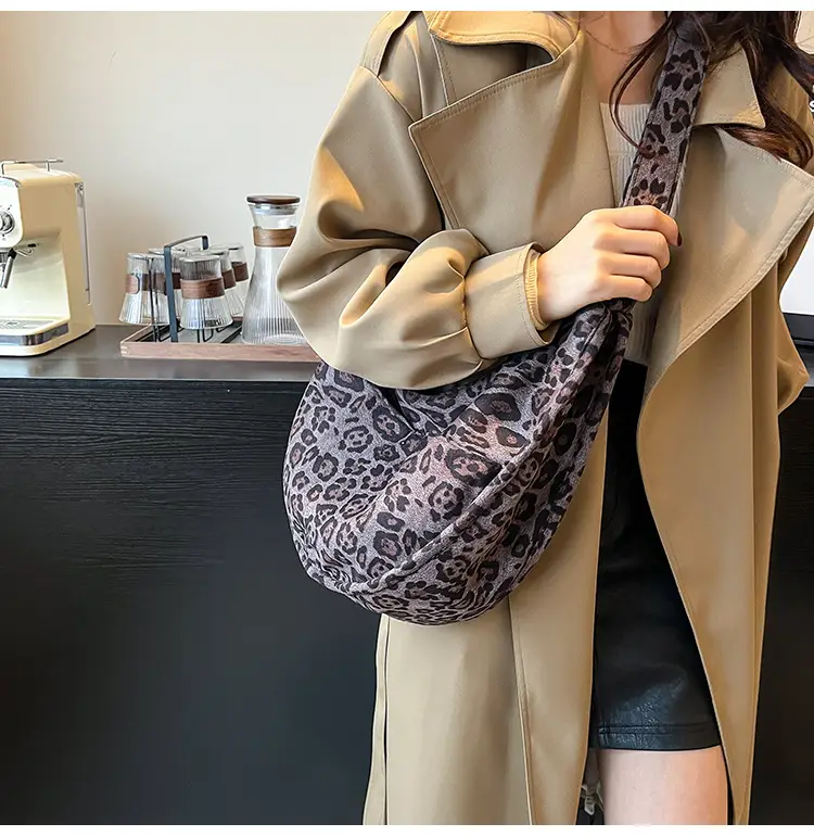 Leopard Print Shoulder Crossbody Bag for Women 2026 — feature 19