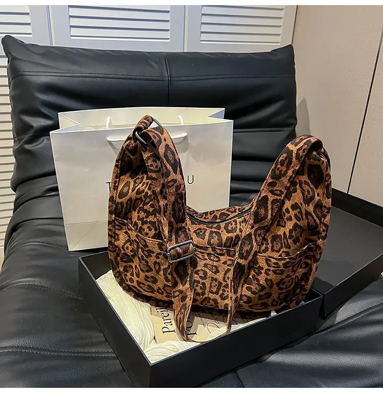 Leopard Print Shoulder Crossbody Bag for Women 2026 — feature 24