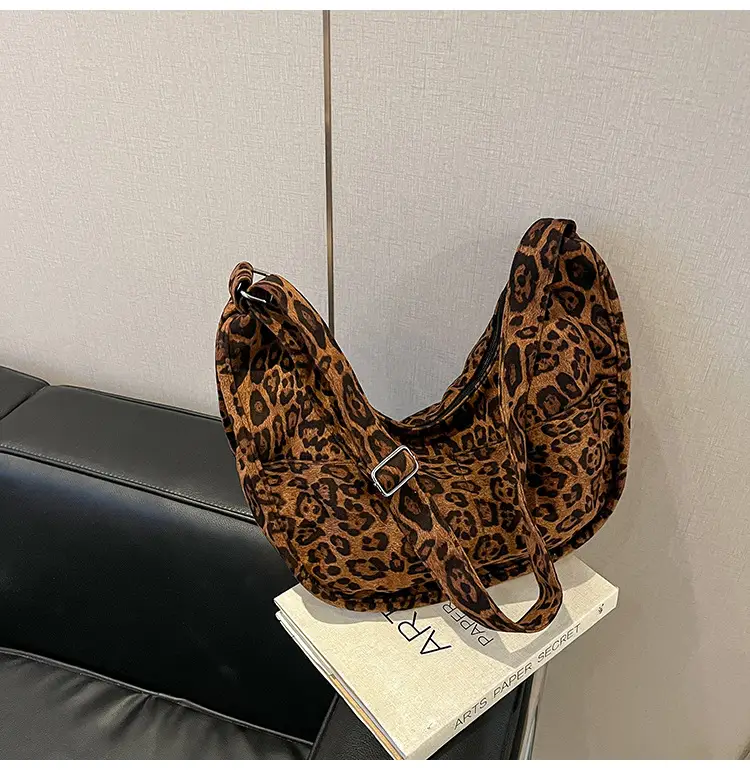 Leopard Print Shoulder Crossbody Bag for Women 2026 — feature 25