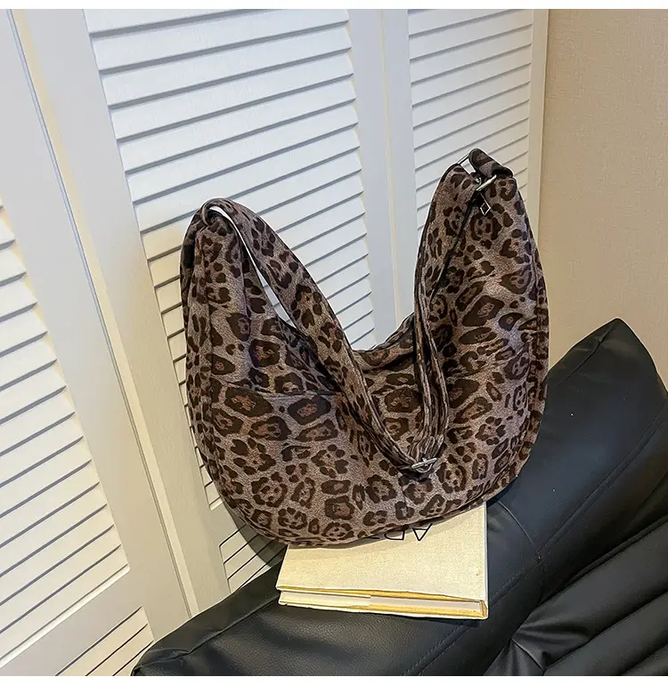 Leopard Print Shoulder Crossbody Bag for Women 2026 — feature 31