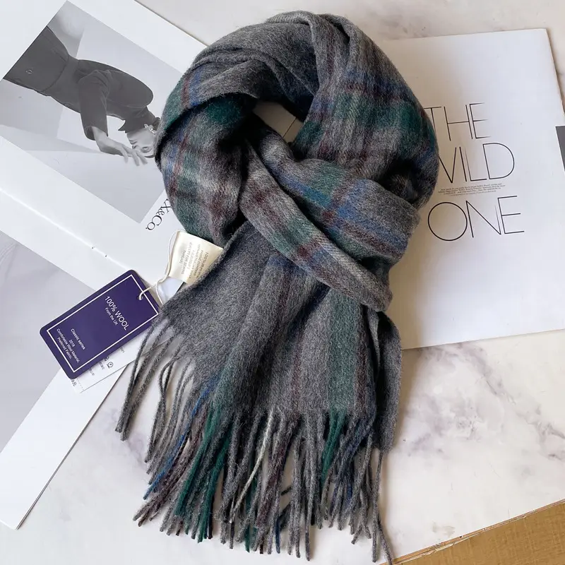 15#Gray and green plaid-no gift box