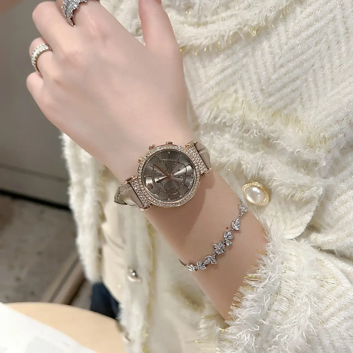 Red Diamond Three-eye Watch for Women - Image 7