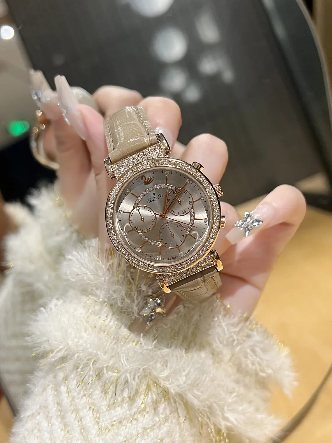 Red Diamond Three-eye Watch for Women — feature 1