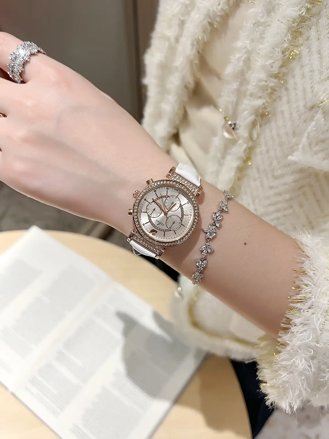 Red Diamond Three-eye Watch for Women — feature 7