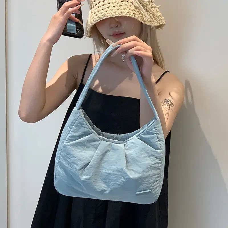 Gentle Pleated Fox Niche Shoulder Bag - Image 12