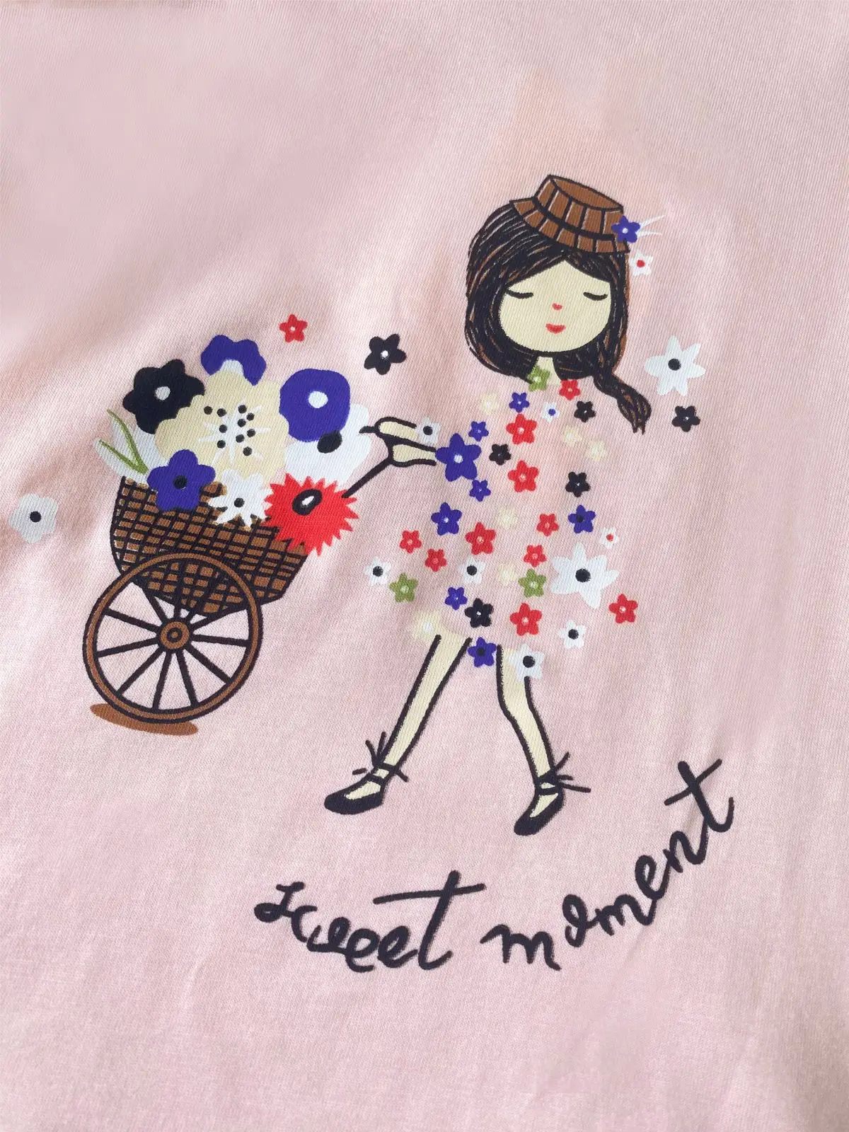 Red Long Sleeve T-Shirt with Heart Design for Kids — feature 13