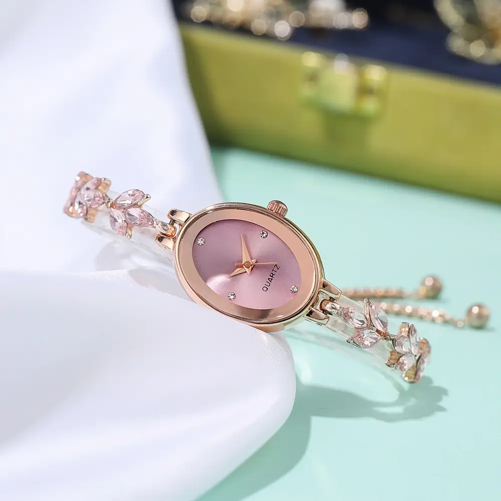 Luxury Women's Cross-Border Wheat Ear Watch with Violet Petal Light — feature 3