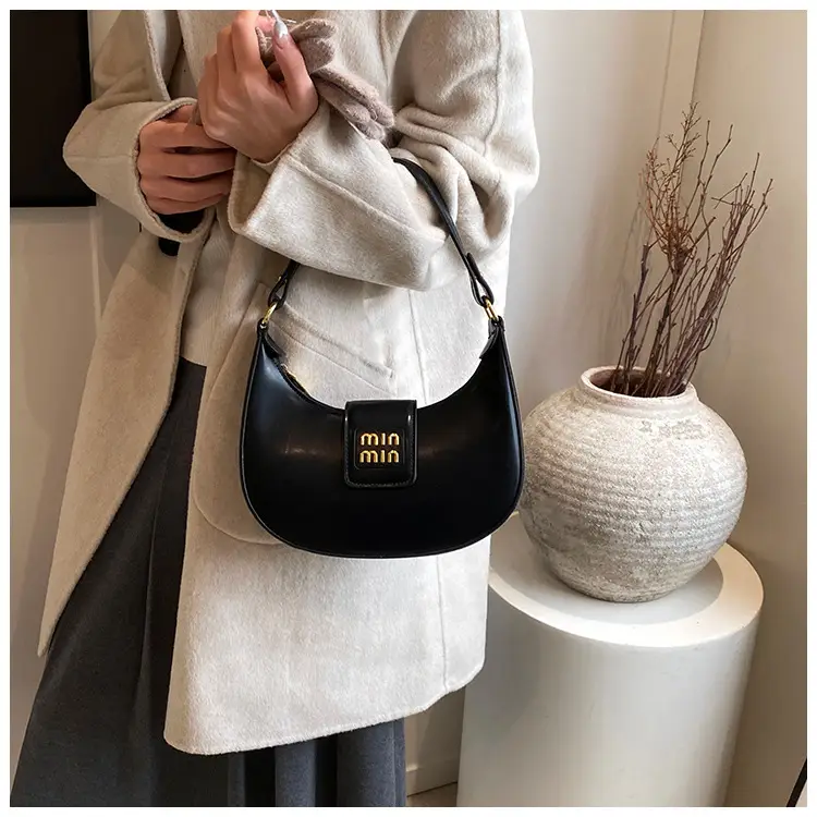 Women's Black Retro Mini Crossbody Bag 2024 — feature 31