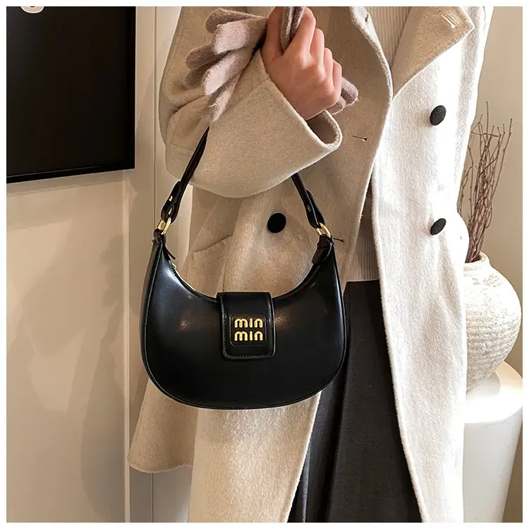 Women's Black Retro Mini Crossbody Bag 2024 — feature 32