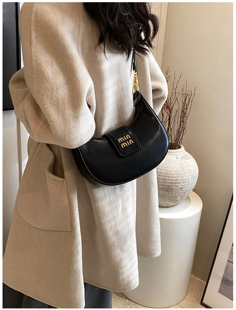 Women's Black Retro Mini Crossbody Bag 2024 — feature 35