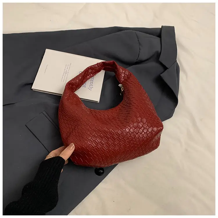 Women's Woven Hand Bag Large Capacity Winter Fashion Commute — feature 28
