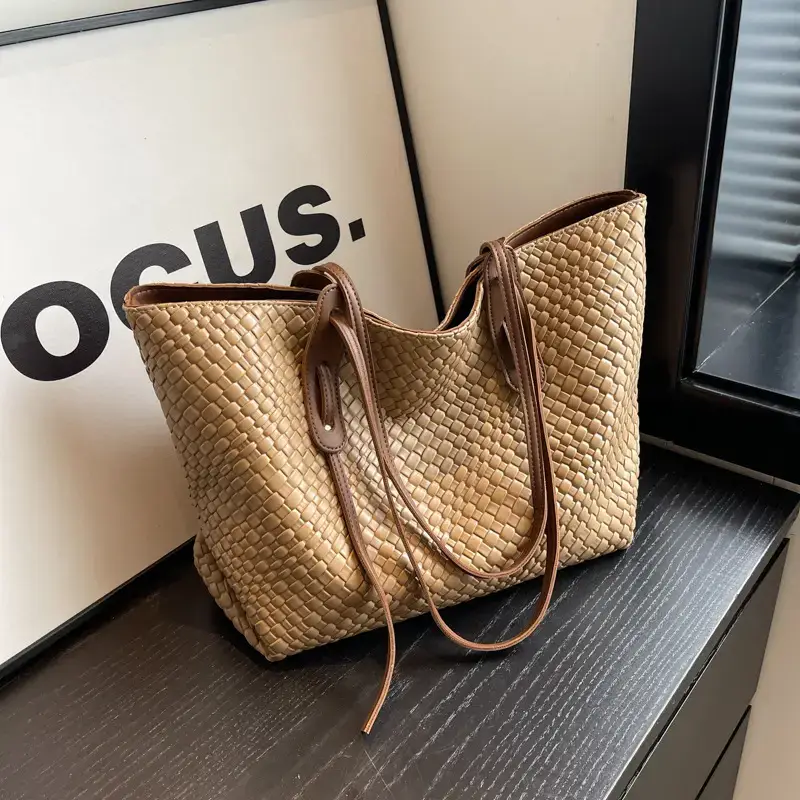 Women's Large Capacity Brown Woven Tote Bag - Image 7