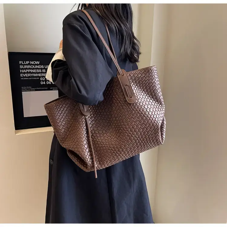 Women's Large Capacity Brown Woven Tote Bag — feature 16