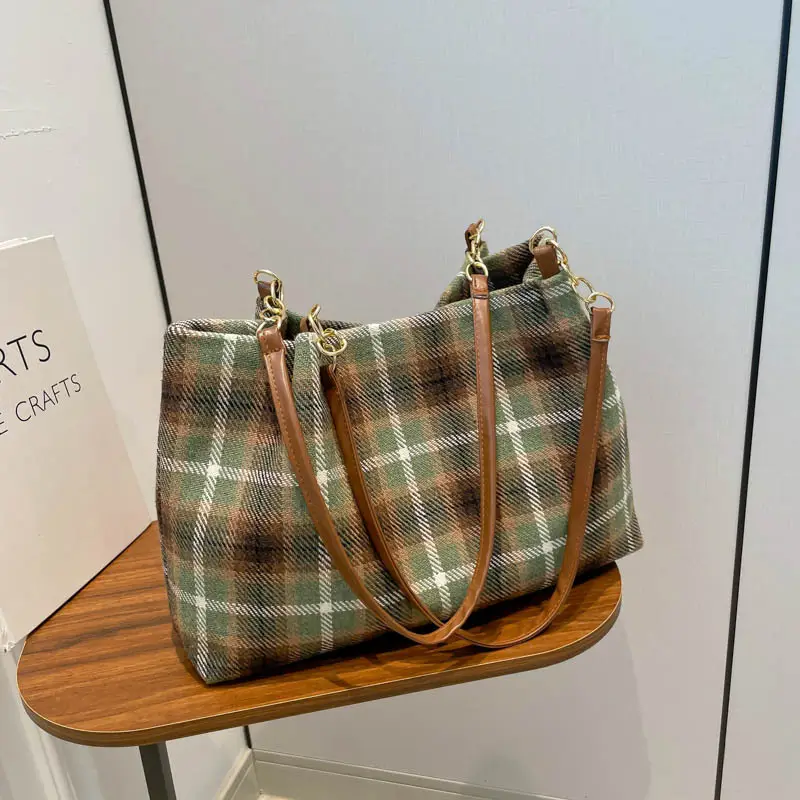 Vintage Plaid Shoulder Bag Women 2024 Woolen Autumn - Image 4