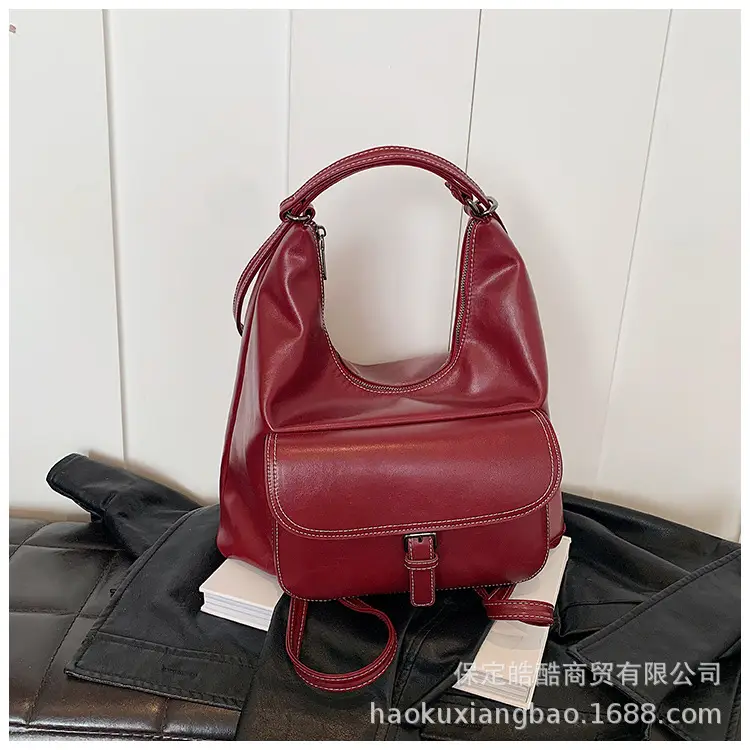 Women's Black Leather Commuter Tote Bag with Single Shoulder Crossbody Strap — feature 17