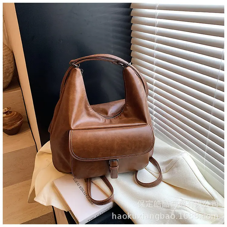 Women's Black Leather Commuter Tote Bag with Single Shoulder Crossbody Strap — feature 19