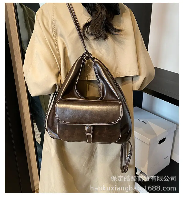 Women's Black Leather Commuter Tote Bag with Single Shoulder Crossbody Strap — feature 2