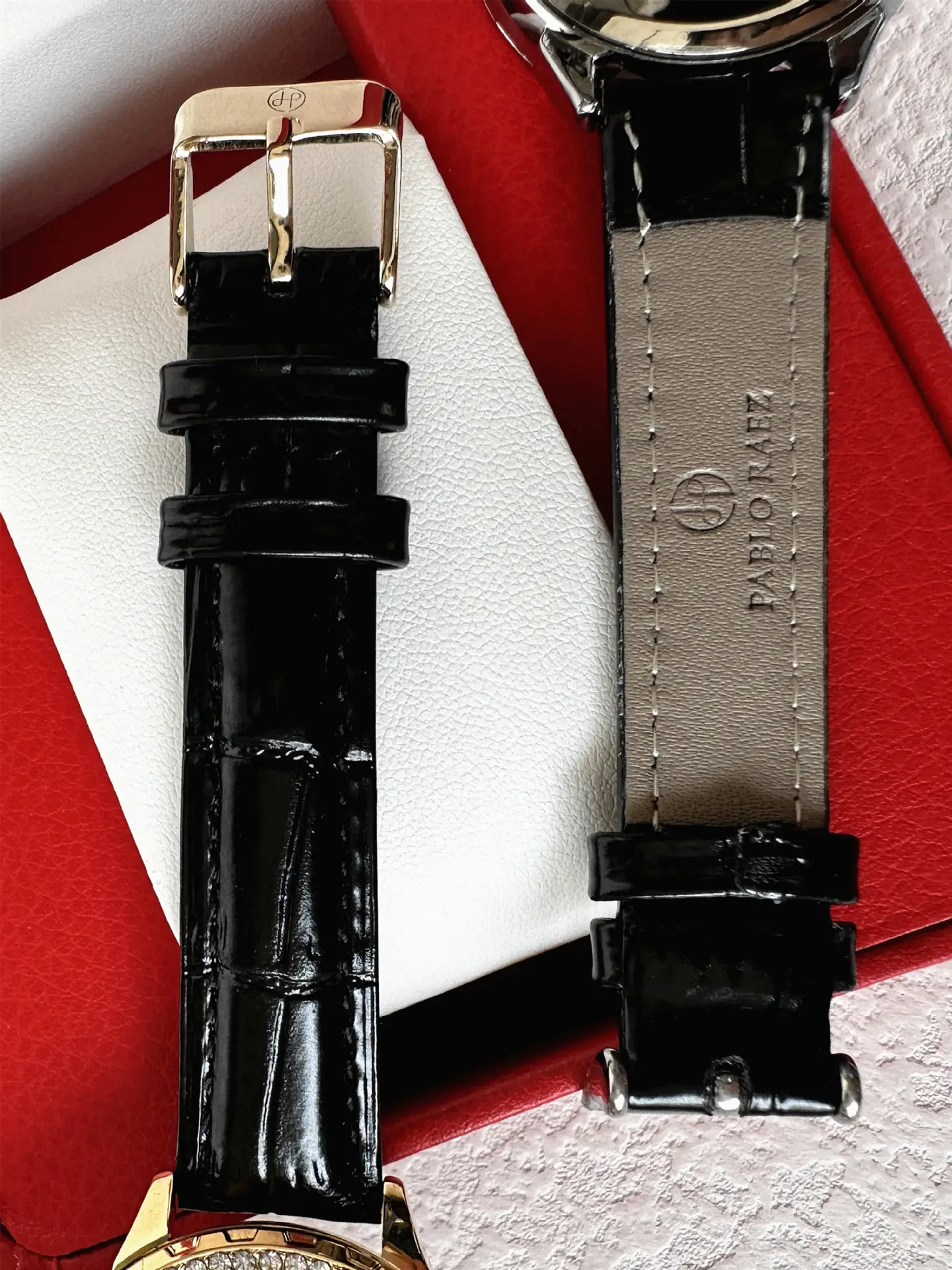 PABLO RAEZ Gold Watch with Light Dial & Waterproof Black Strap — feature 13