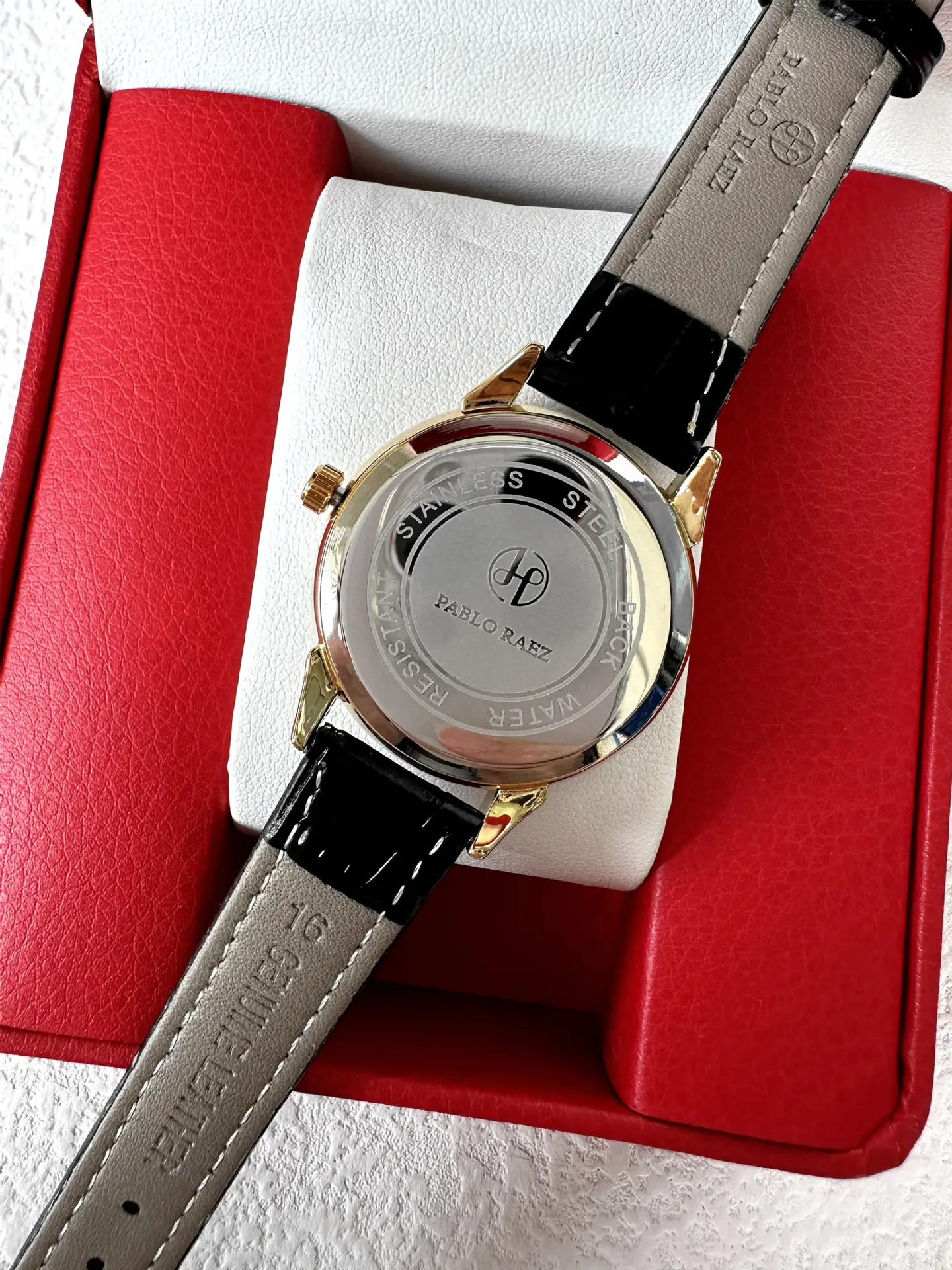 PABLO RAEZ Gold Watch with Light Dial & Waterproof Black Strap — feature 15