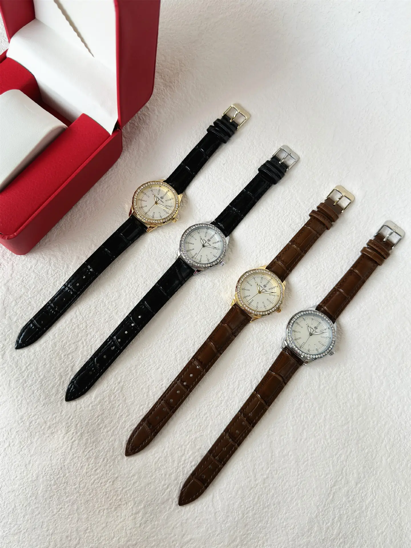 PABLO RAEZ Gold Watch with Light Dial & Waterproof Black Strap — feature 16