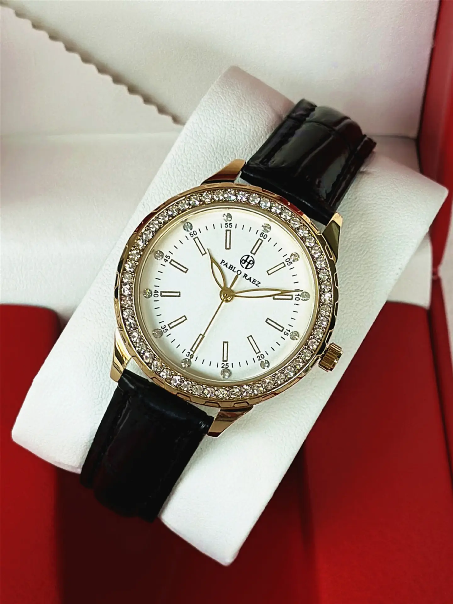 PABLO RAEZ Gold Watch with Light Dial & Waterproof Black Strap — feature 20