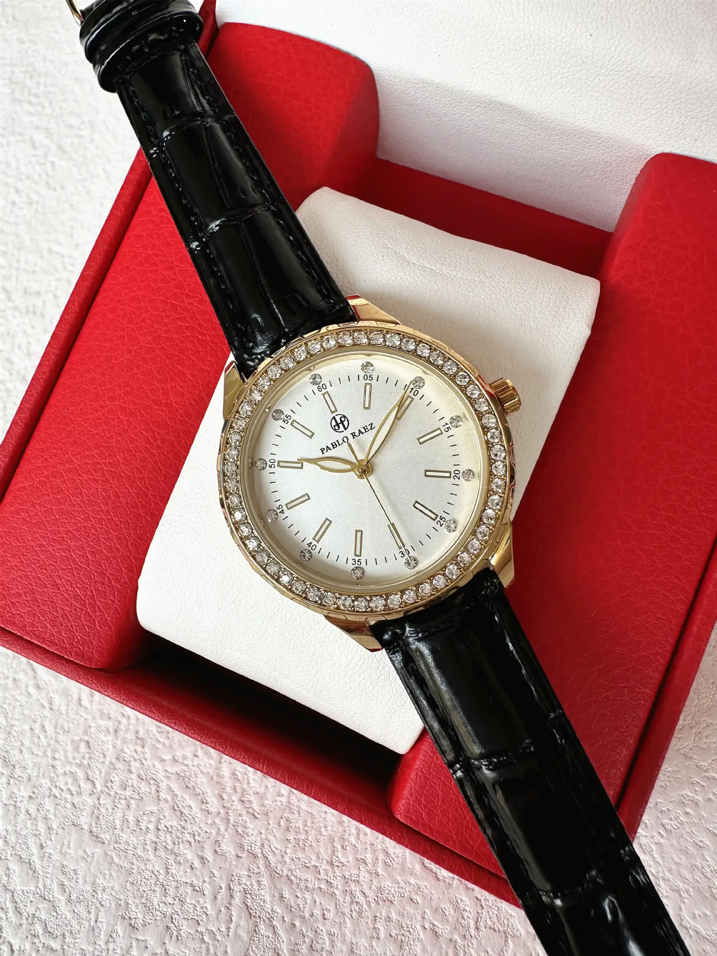 PABLO RAEZ Gold Watch with Light Dial & Waterproof Black Strap — feature 21