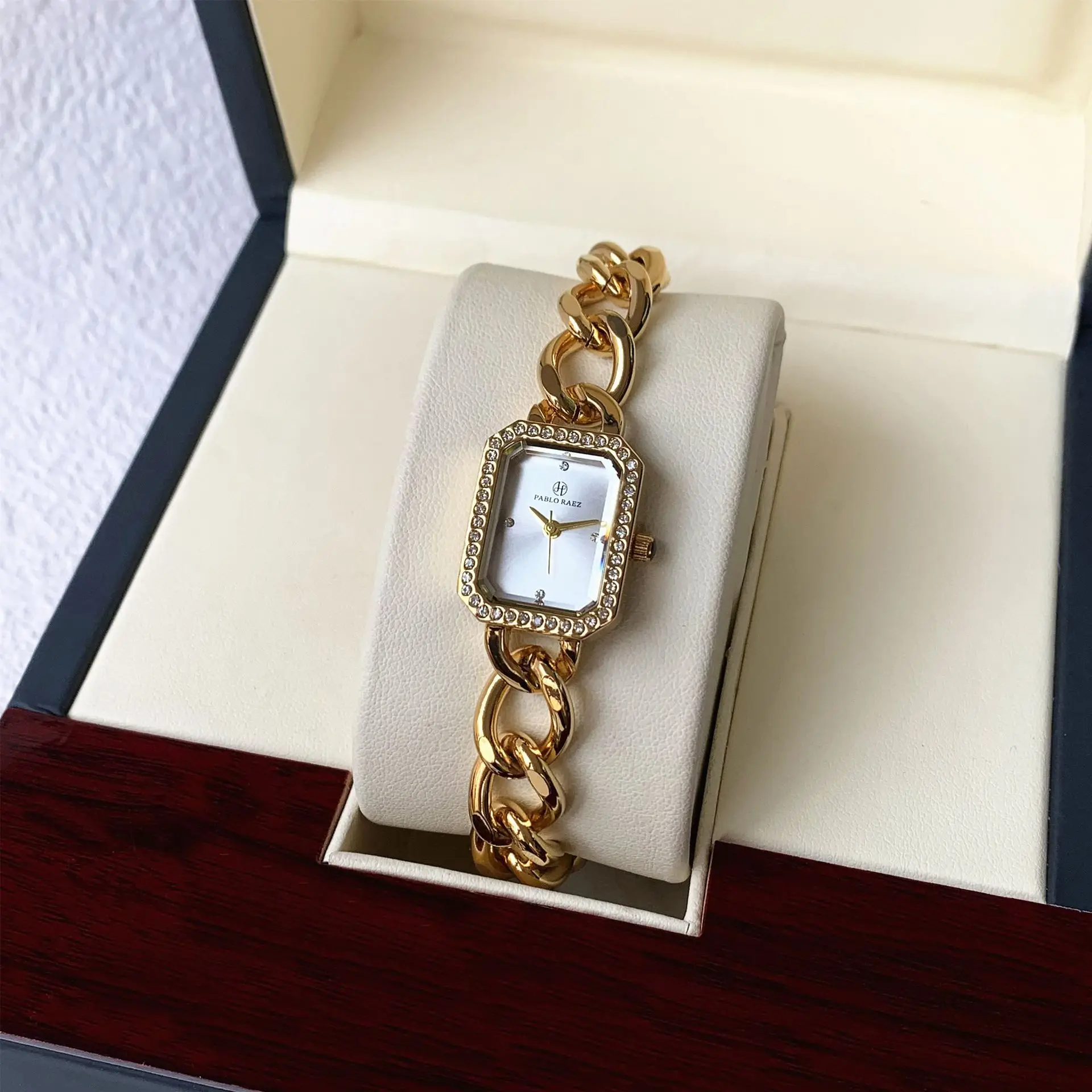 TikTok Fast Hand Internet Celebrity Women's Watch — feature 22
