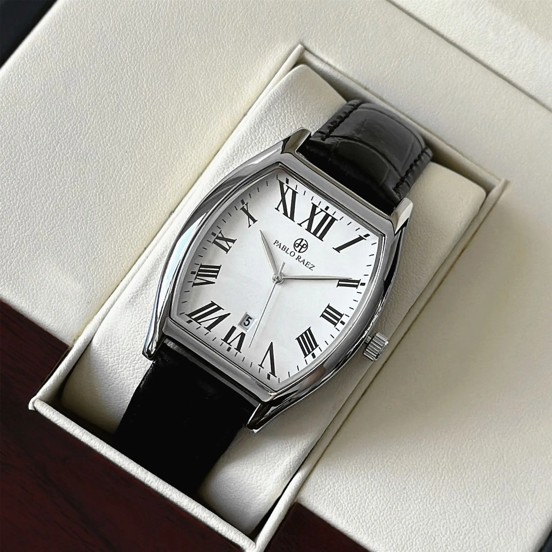 Men's Stainless Steel Swiss Watch with Roman Numeral - Image 7