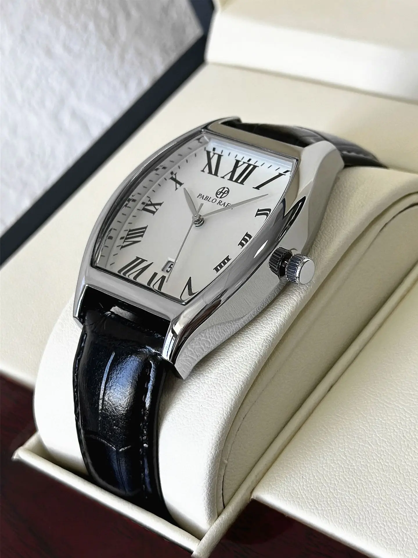 Men's Stainless Steel Swiss Watch with Roman Numeral — feature 10