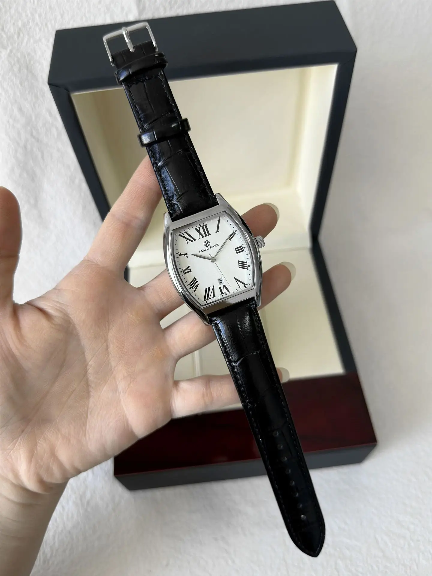 Men's Stainless Steel Swiss Watch with Roman Numeral — feature 11