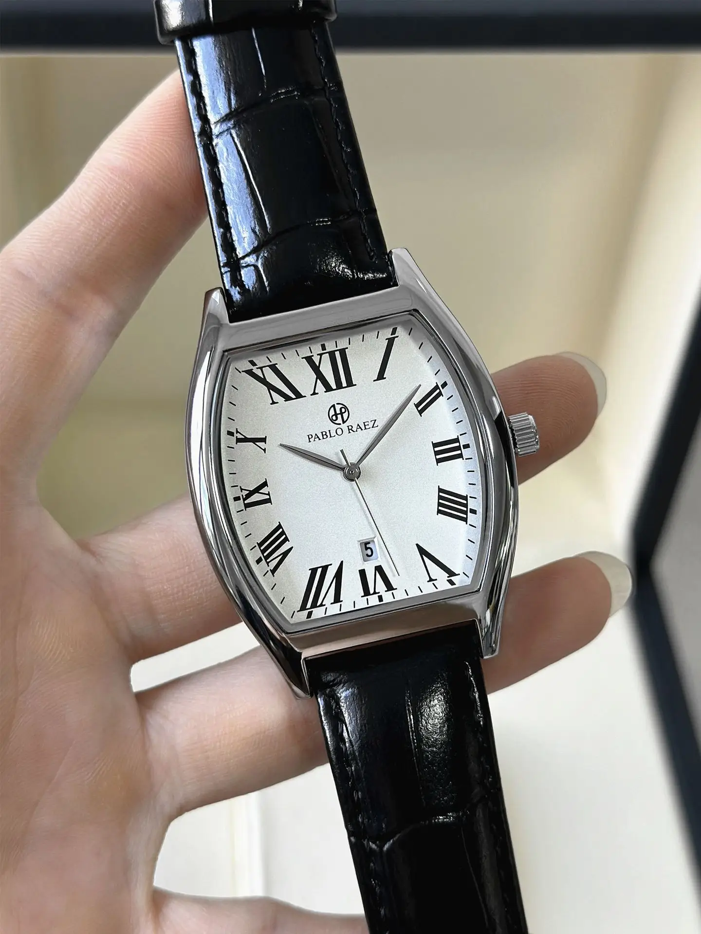 Men's Stainless Steel Swiss Watch with Roman Numeral — feature 15