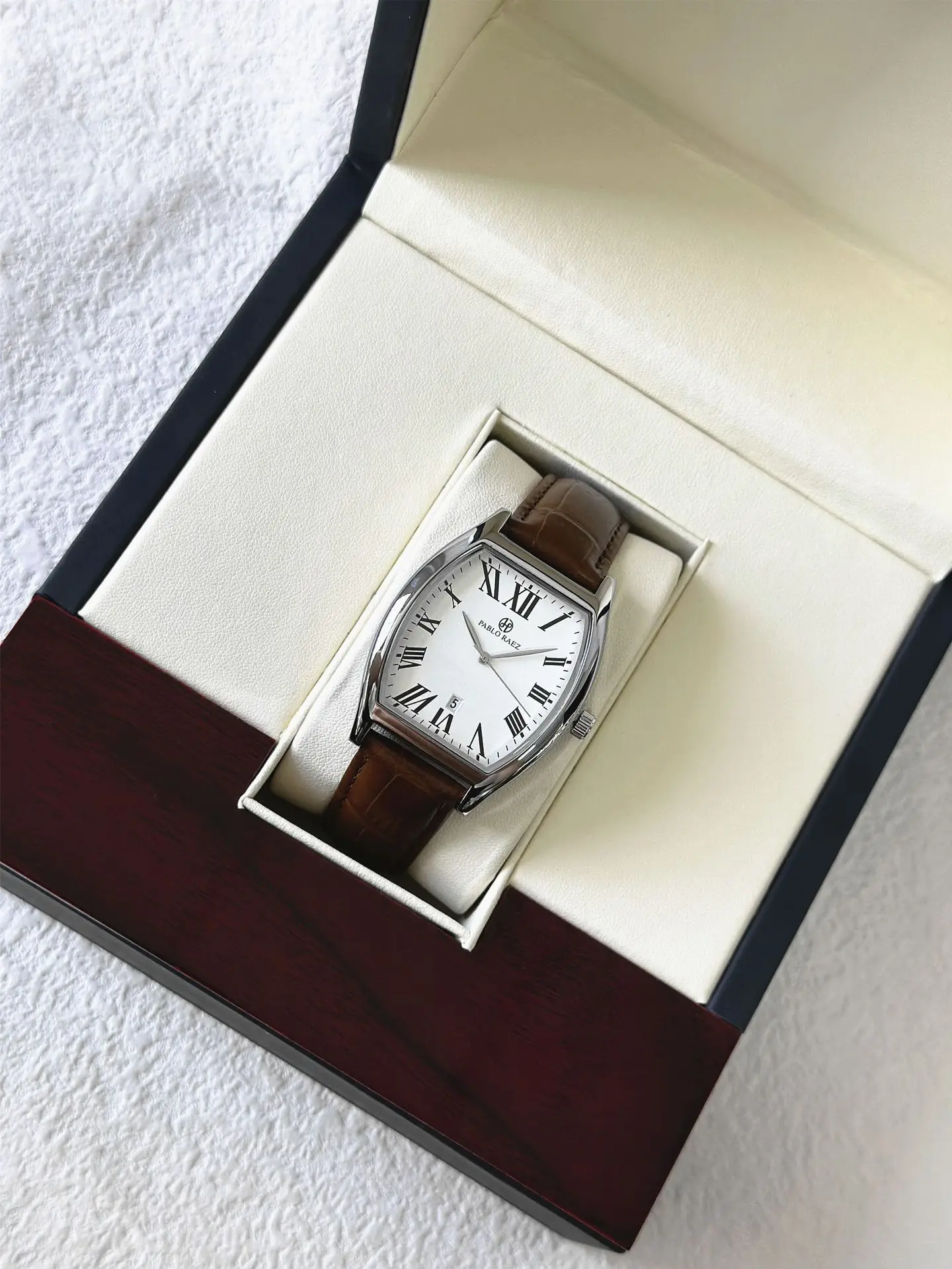 Men's Stainless Steel Swiss Watch with Roman Numeral — feature 21