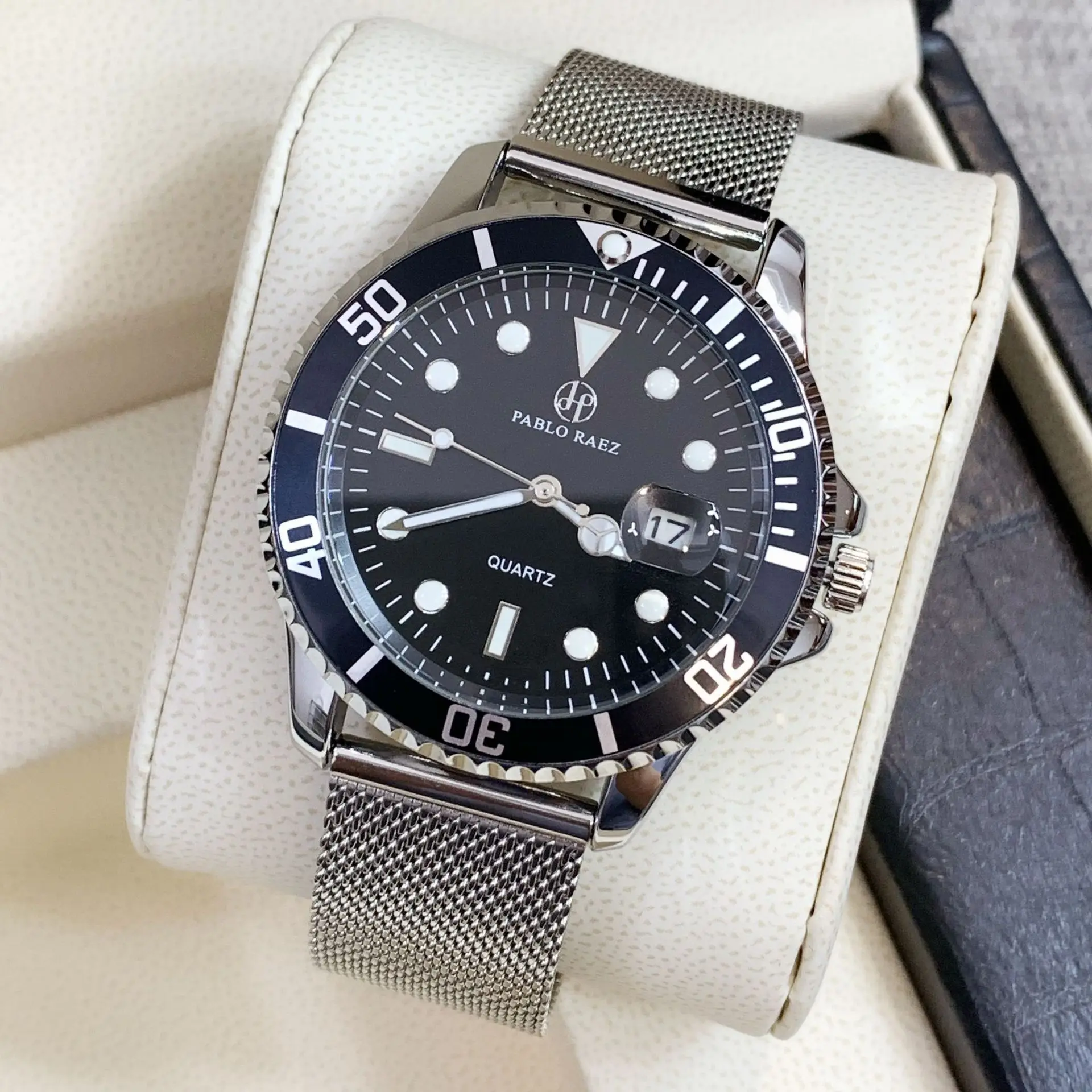 Men's Black Leather Belt Watch with Green Dial & Quartz Movement — feature 22